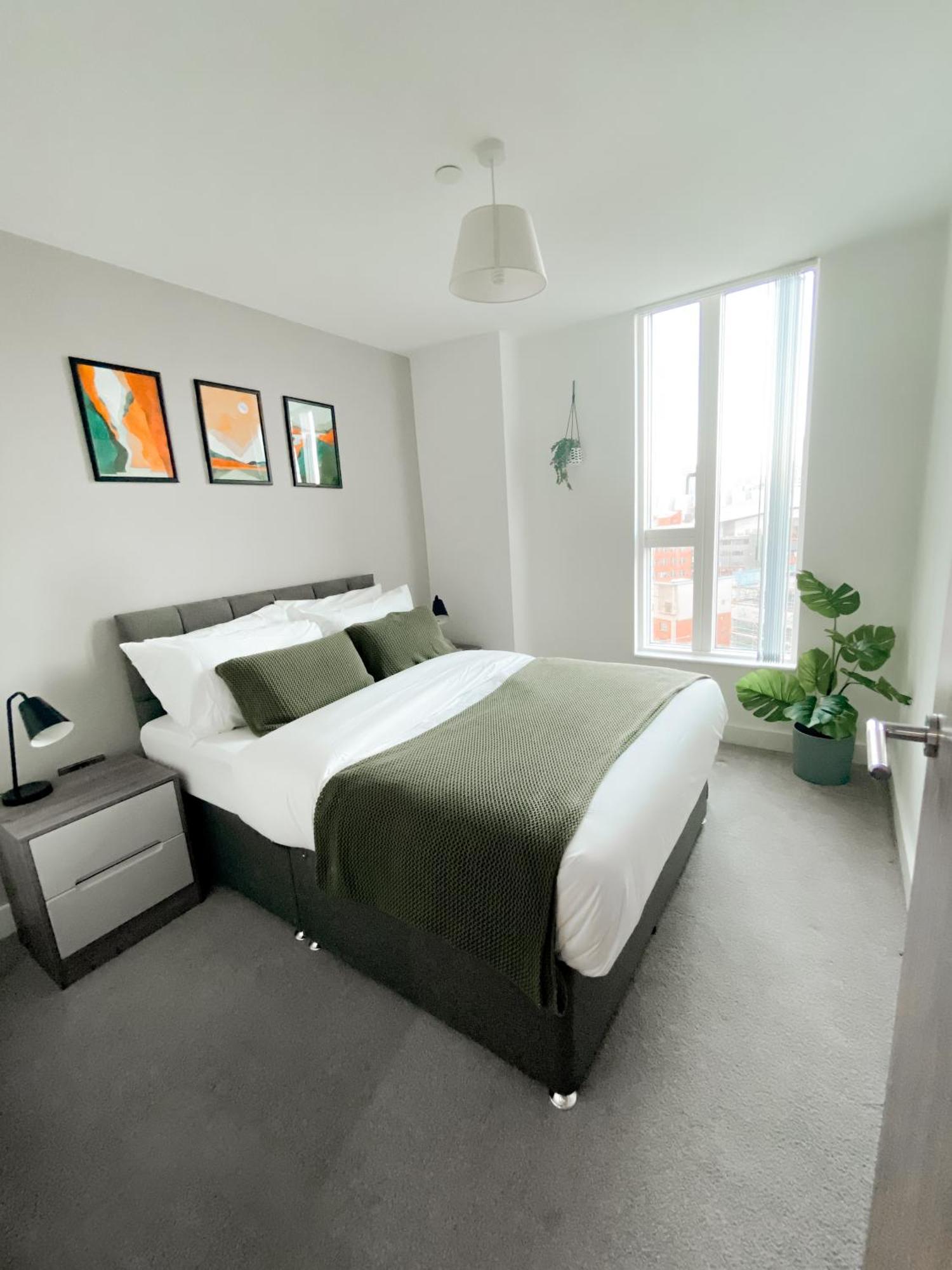 The Panda - Modern 2 Bedroom Apt In Manchester City Centre Exterior foto